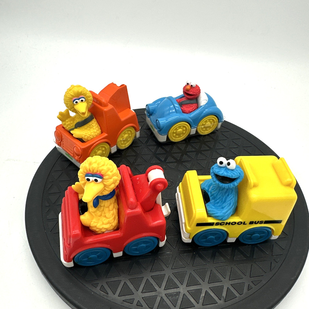 4 Sesame Street Big Bird Elmo Cookie Monster Bakery Crafts 2010 Cake Toppers